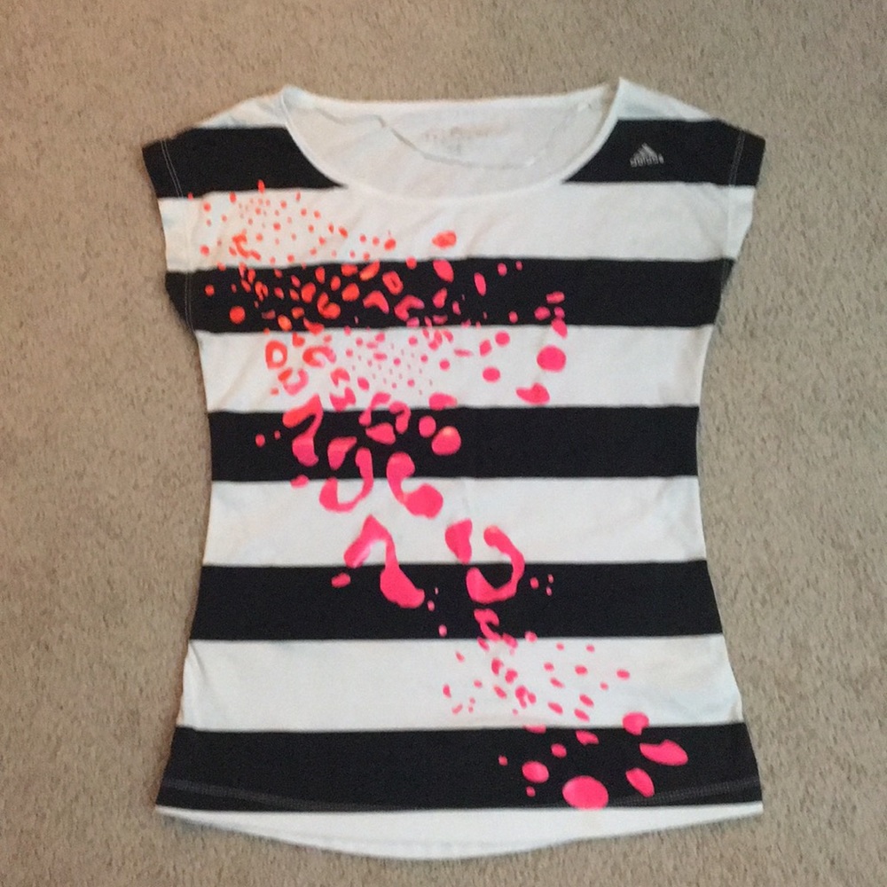 Adidas T-shirt